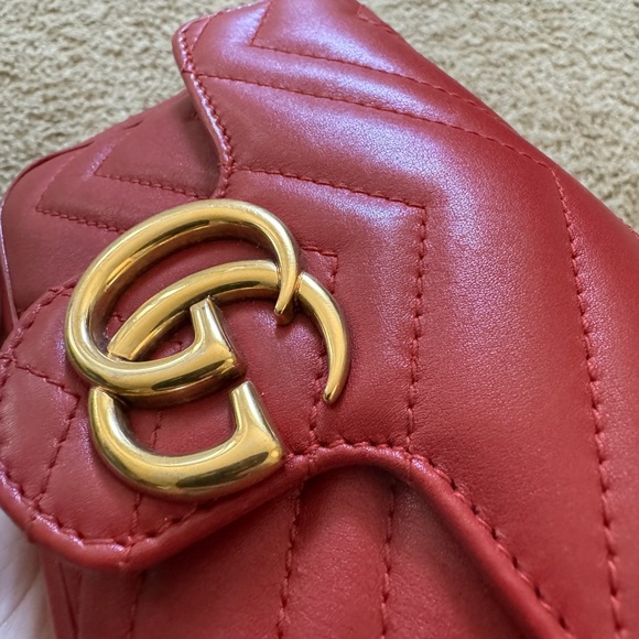 Authentic 💯 Gucci Super Mini Marmont - Picture 5 of 10